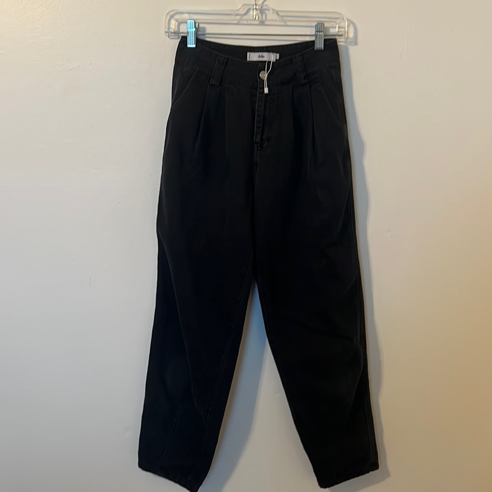 NWOT ADIKA Black Jeans Pleated Front Zip Up Size XS